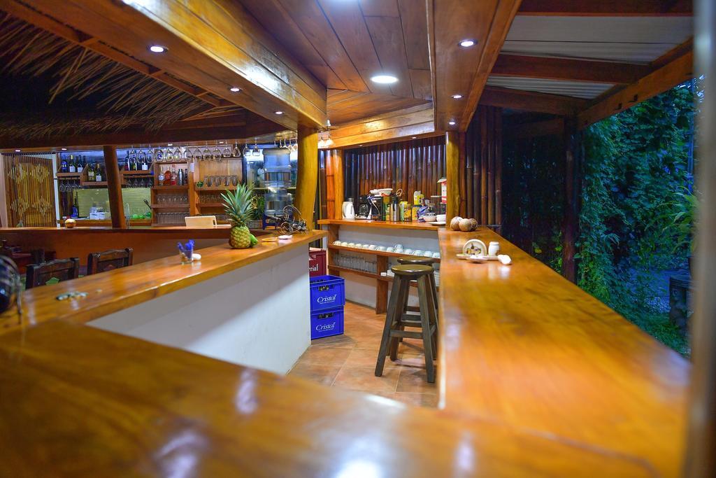 Hotel Caribbean Coconut Cahuita Eksteriør billede