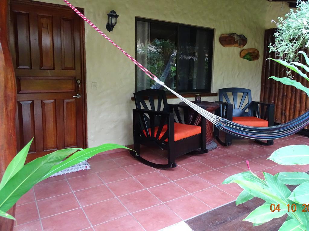 Hotel Caribbean Coconut Cahuita Eksteriør billede
