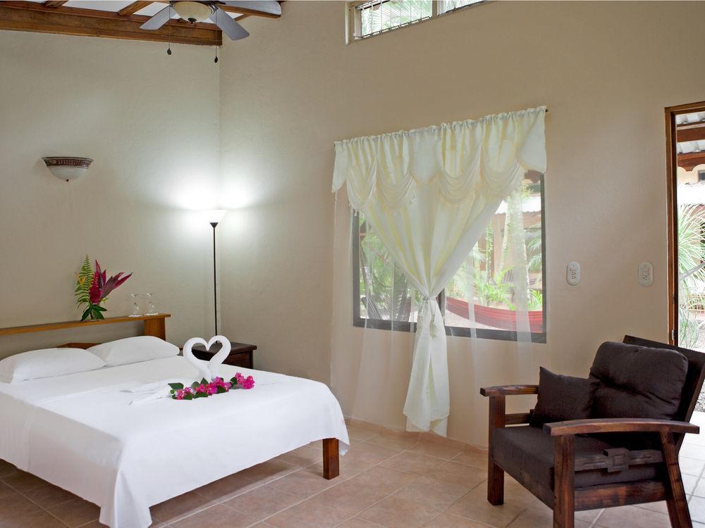 Hotel Caribbean Coconut Cahuita Eksteriør billede